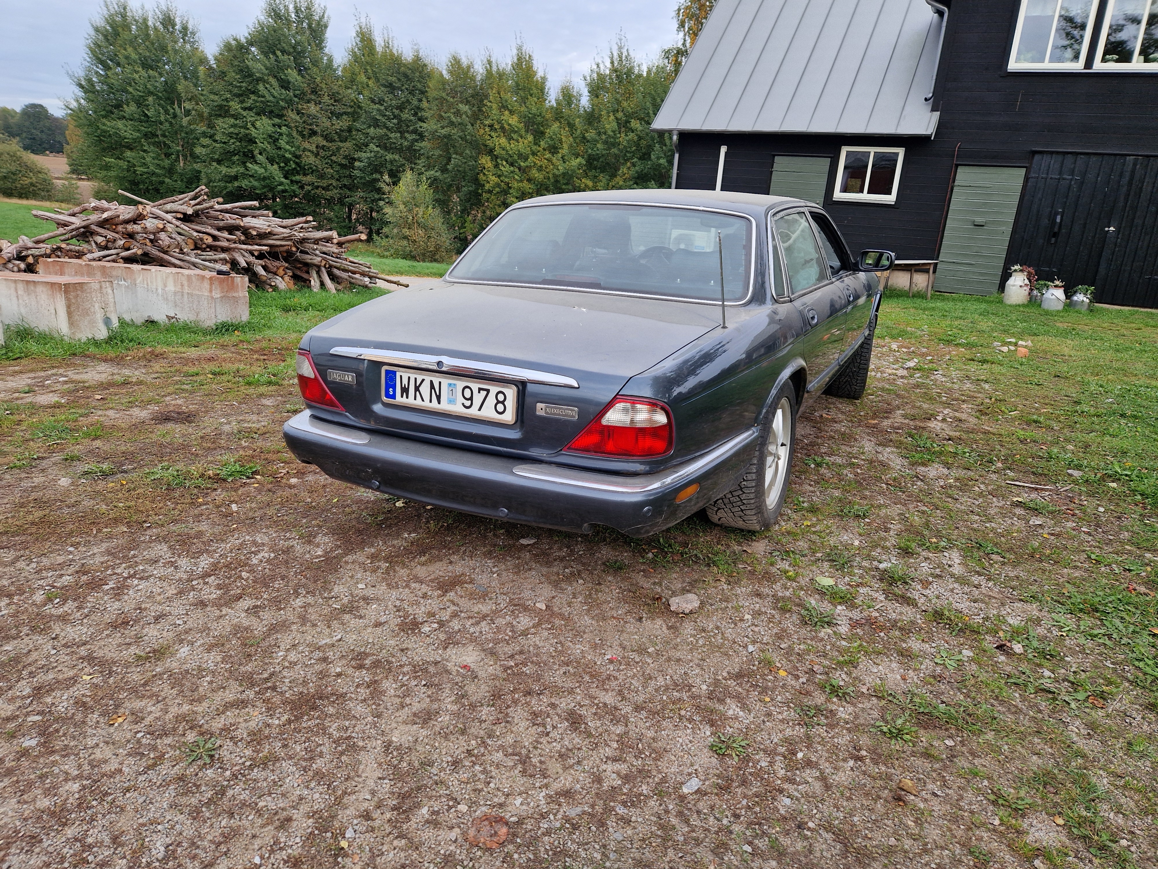 Jaguar XJ