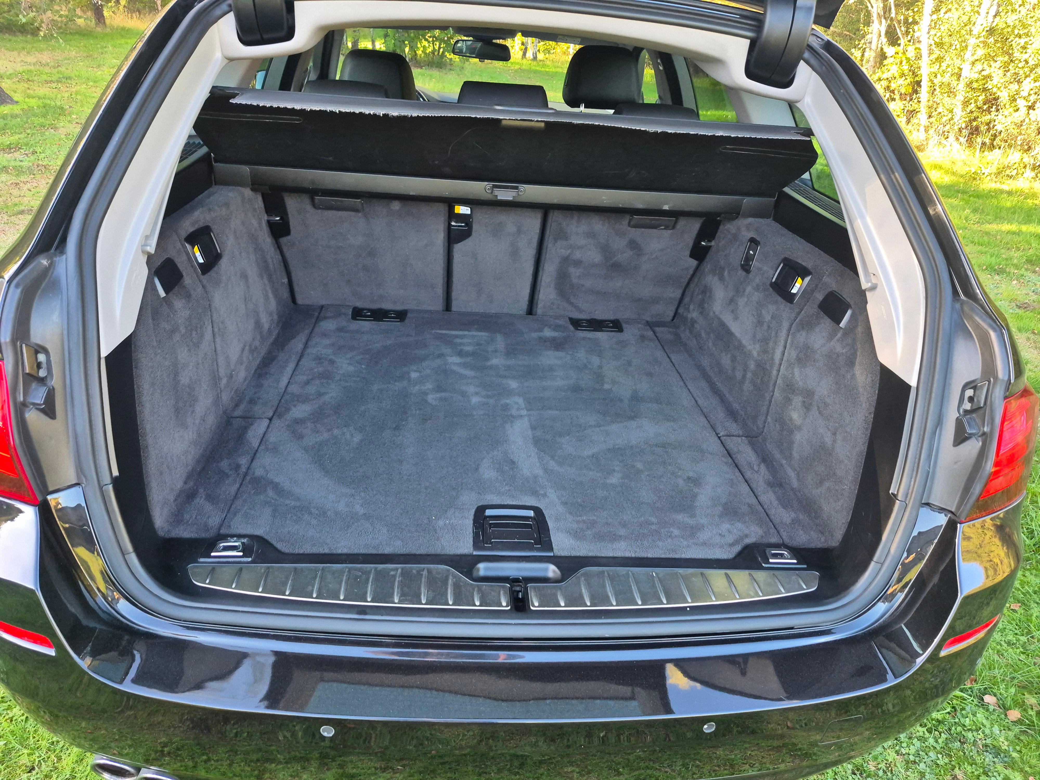 BMW 520 d xDrive Touring Steptronic 2017, bild 3/5