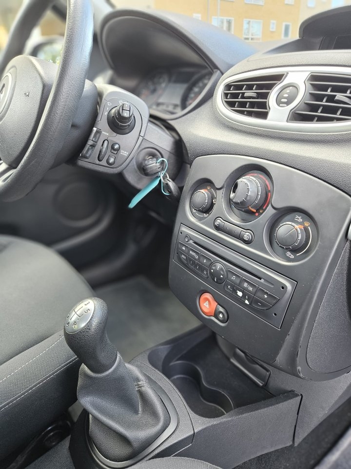 Renault Clio 1.2 E85 2010, bild 6/7