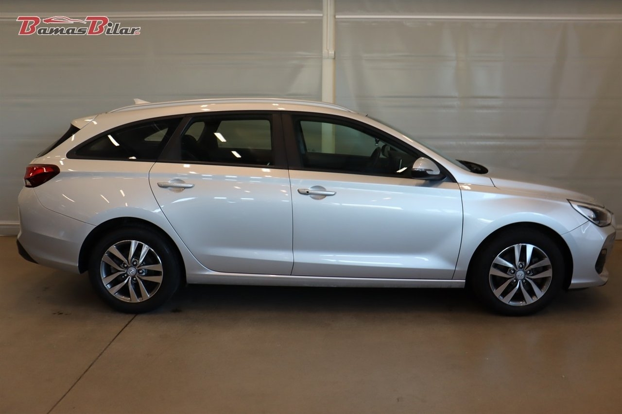 Hyundai i30 2020, photo 6/10