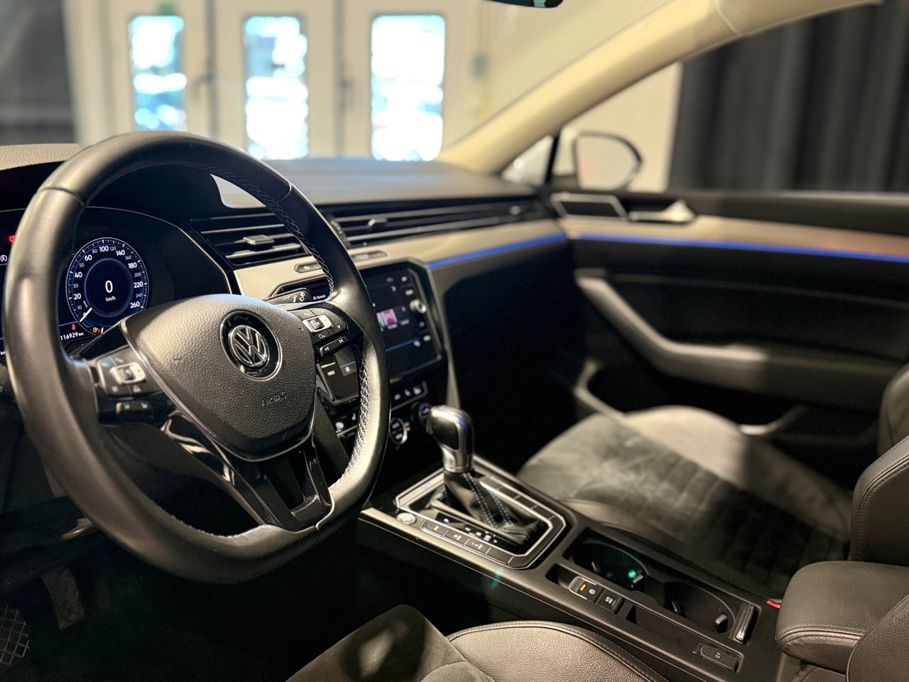 Volkswagen Passat 2018, bild 5/10