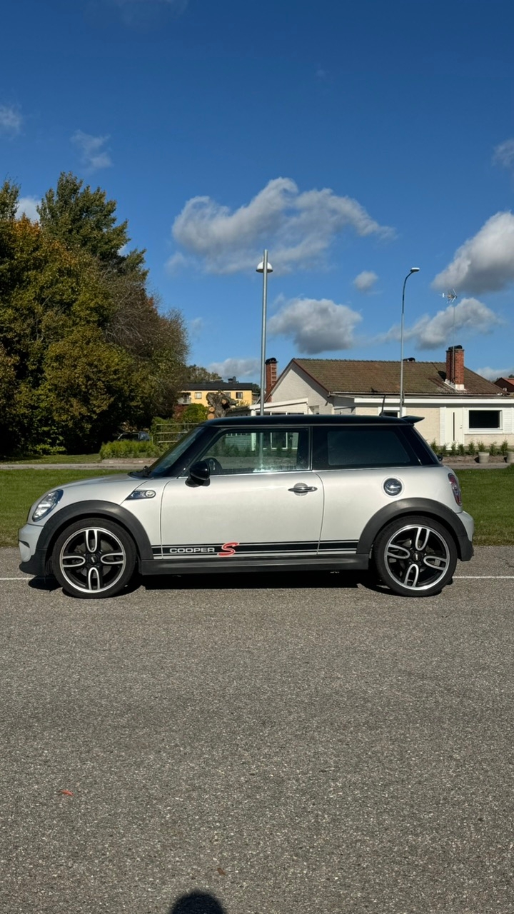 MINI Cooper S Manuell 2011, bild 4/9