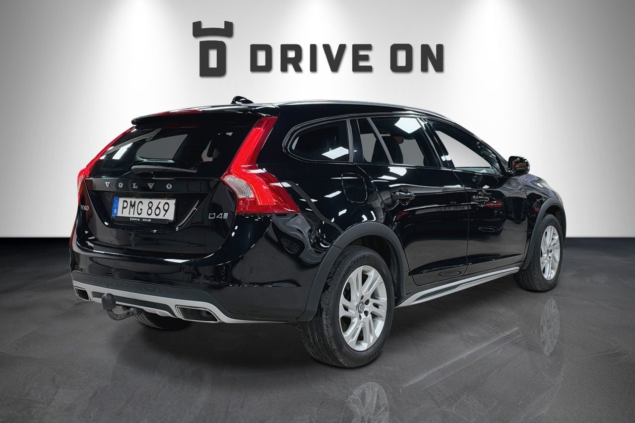 Volvo V60 Cross Country 2018, bild 3/10