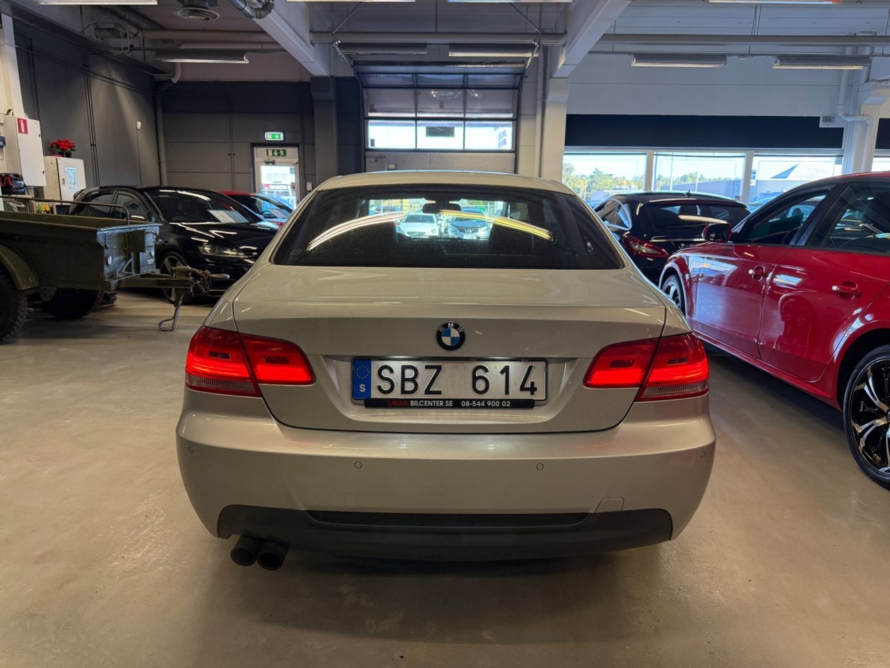BMW 325 2010, kuva 6/10