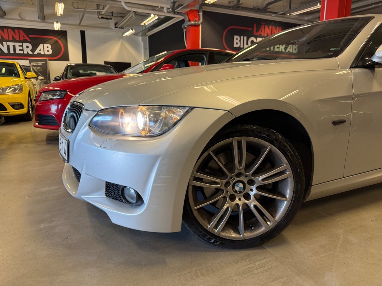 BMW 325 2010, kuva 2/10