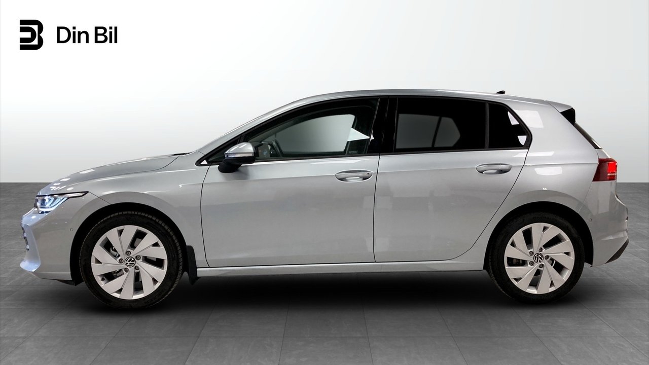 Volkswagen Golf 1,5 eTSI MHEV 150hk 2026, bild 2/10