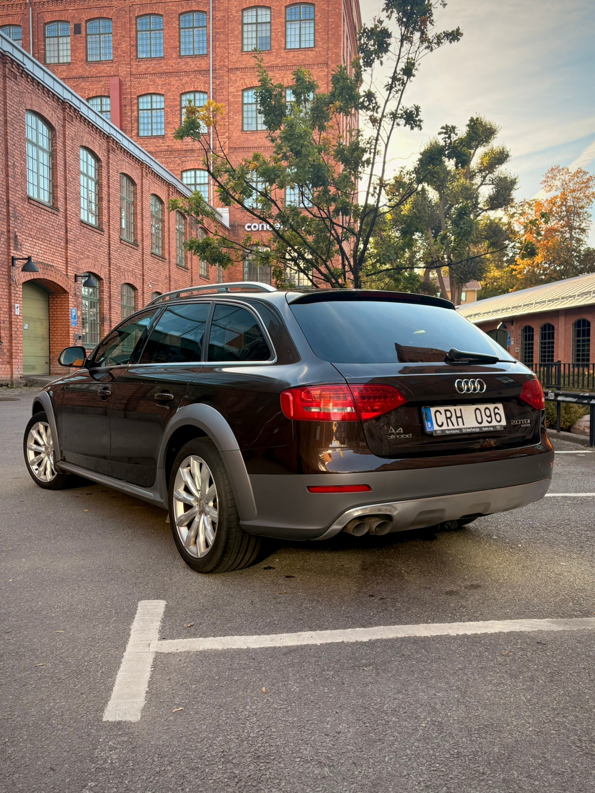 Audi A4 allroad 2010, bild 3/10