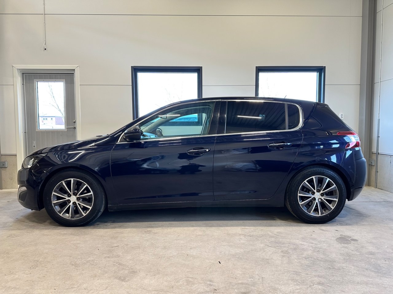 Peugeot 308 1.6 THP Allure Euro 5 2014, bild 3/10