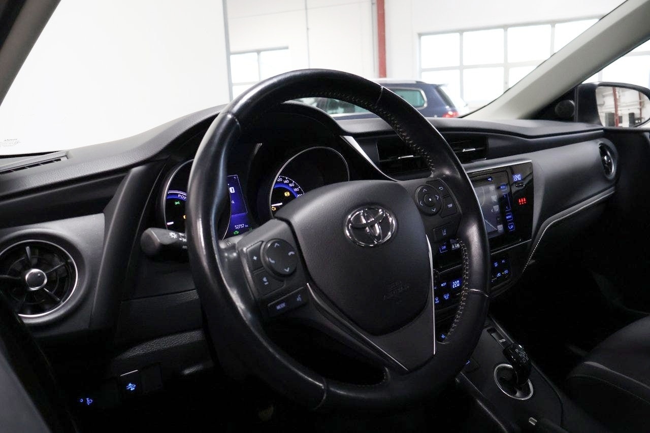Toyota Auris Hybrid e-CVT 2017, bild 5/10