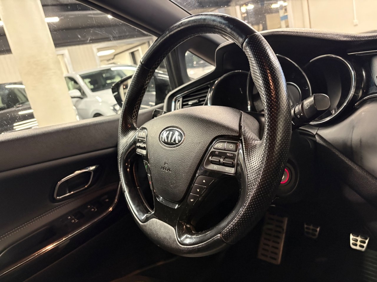 Kia Ceed SW 1.6 CRDi GT-Line 136hk Drag 2016, bild 6/10