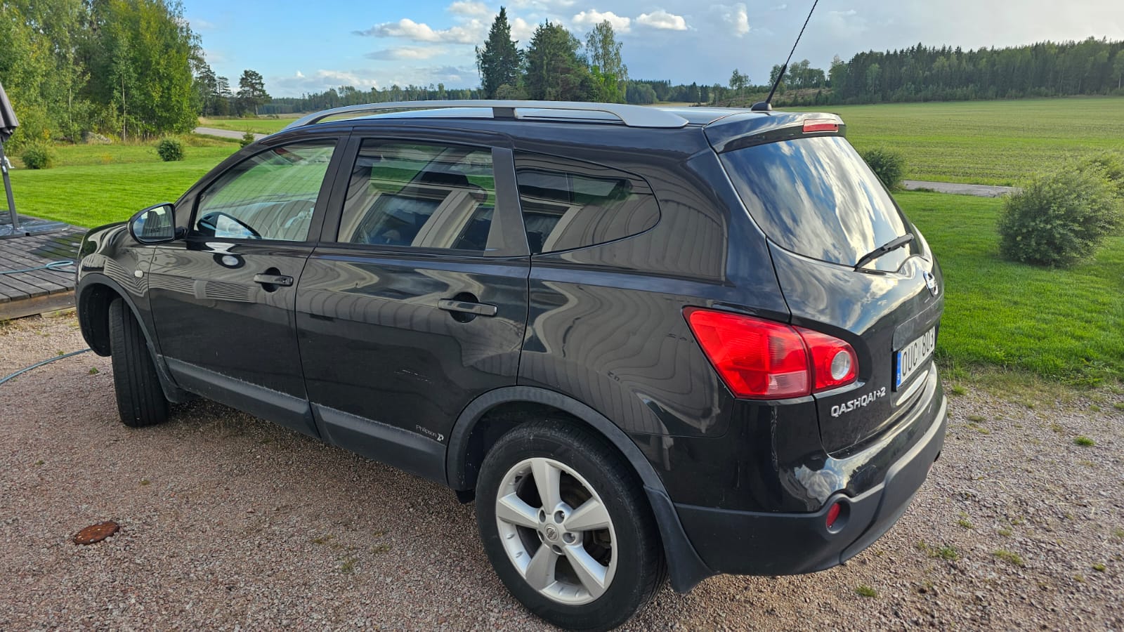 Nissan Qashqai+2 2.0 Manuell 2009, photo 4/10