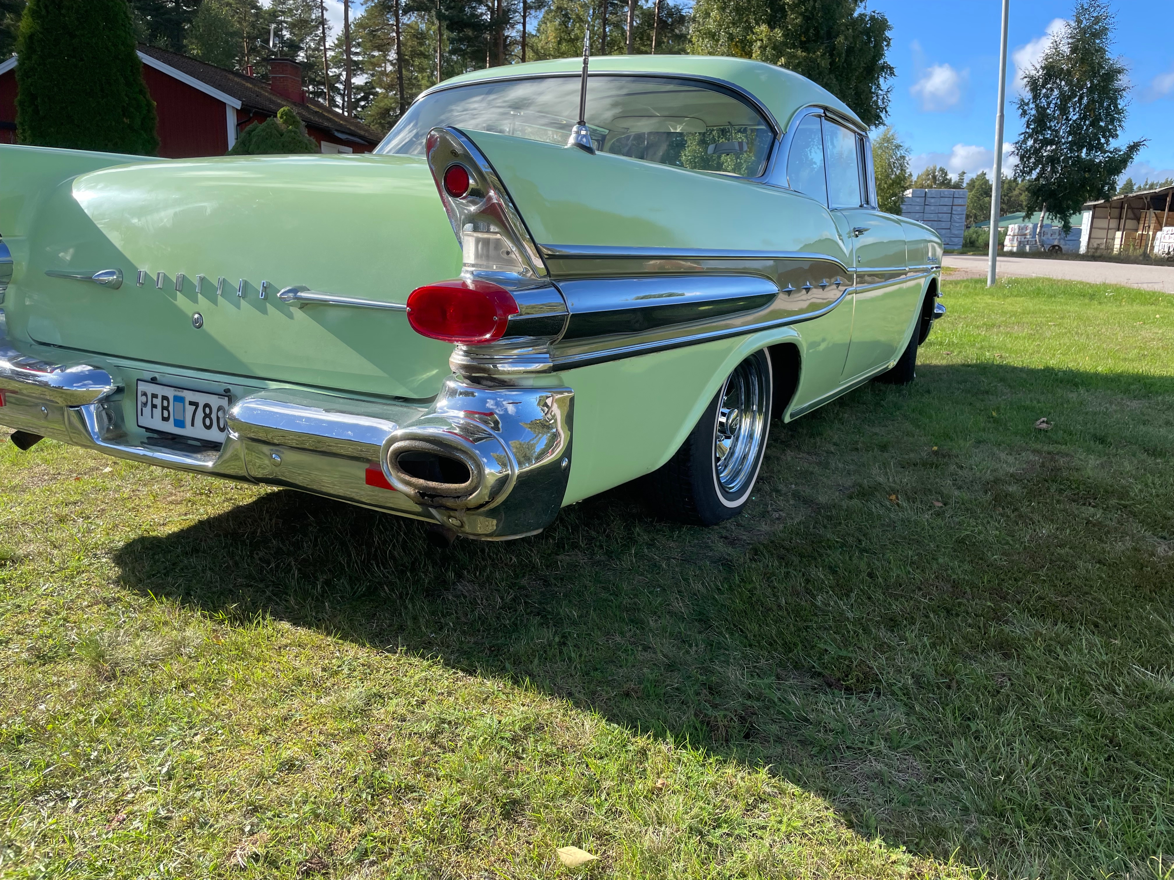 Pontiac Starchief 1957, kuva 5/10