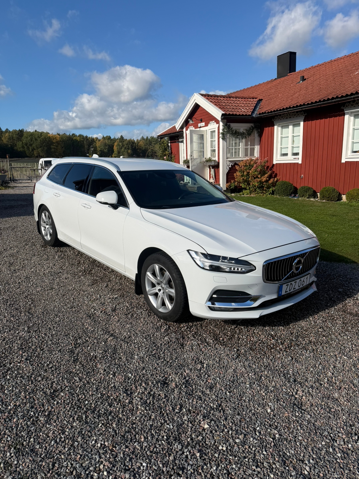 Volvo V90 2018, bild 2/10