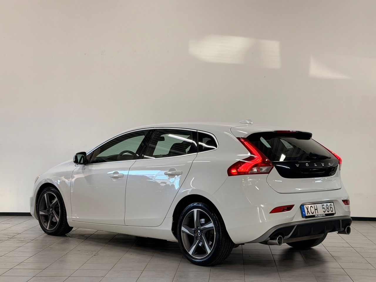 Volvo V40 D2 R-Design 115hk 2014, bild 6/10