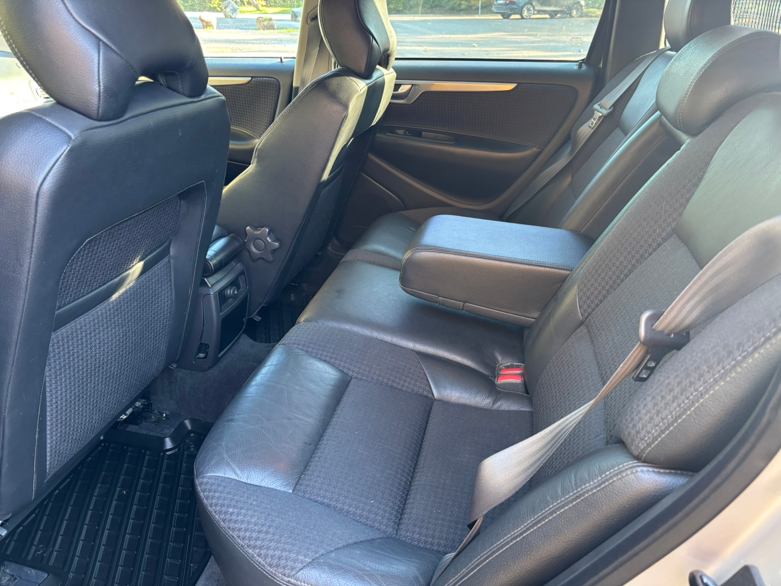Volvo V70 2.5T AWD Manuell 2004, bild 7/9