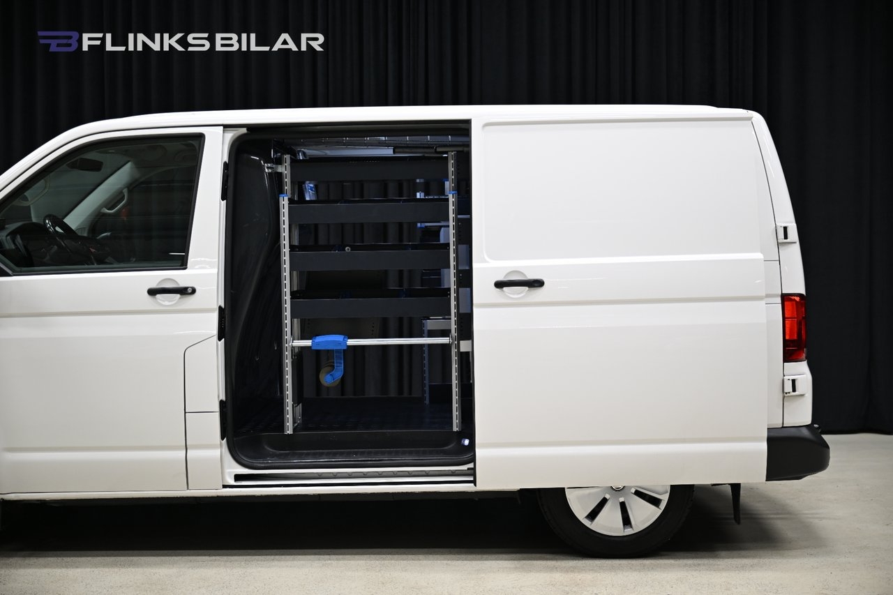 Volkswagen Transporter 2022, kuva 6/10