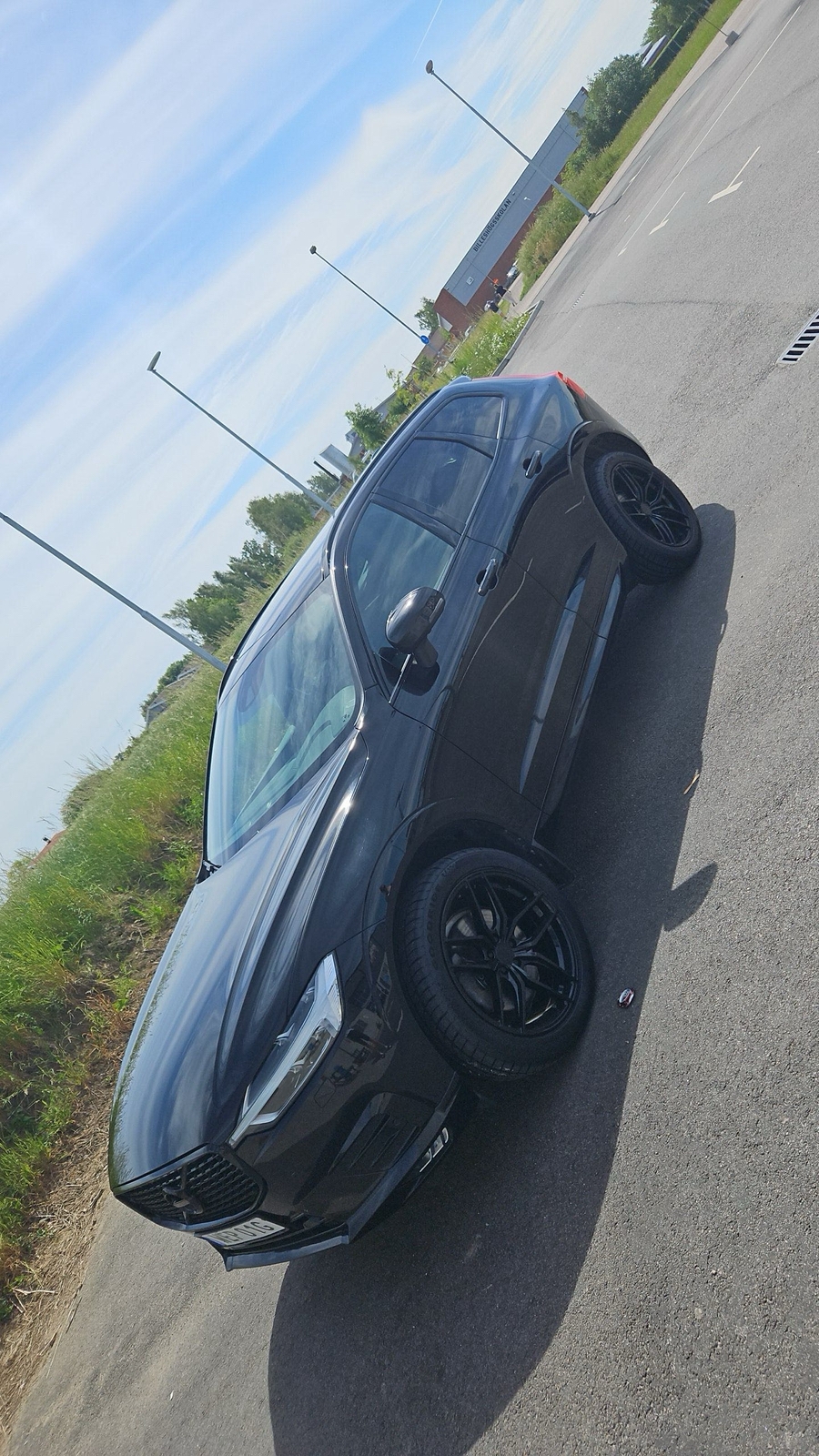 Volvo XC60 B4 AWD Geartronic 2020, bild 2/2