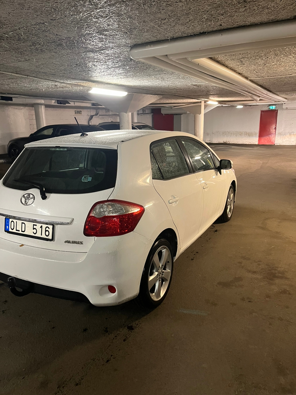 Toyota Auris 2010, bild 3/7
