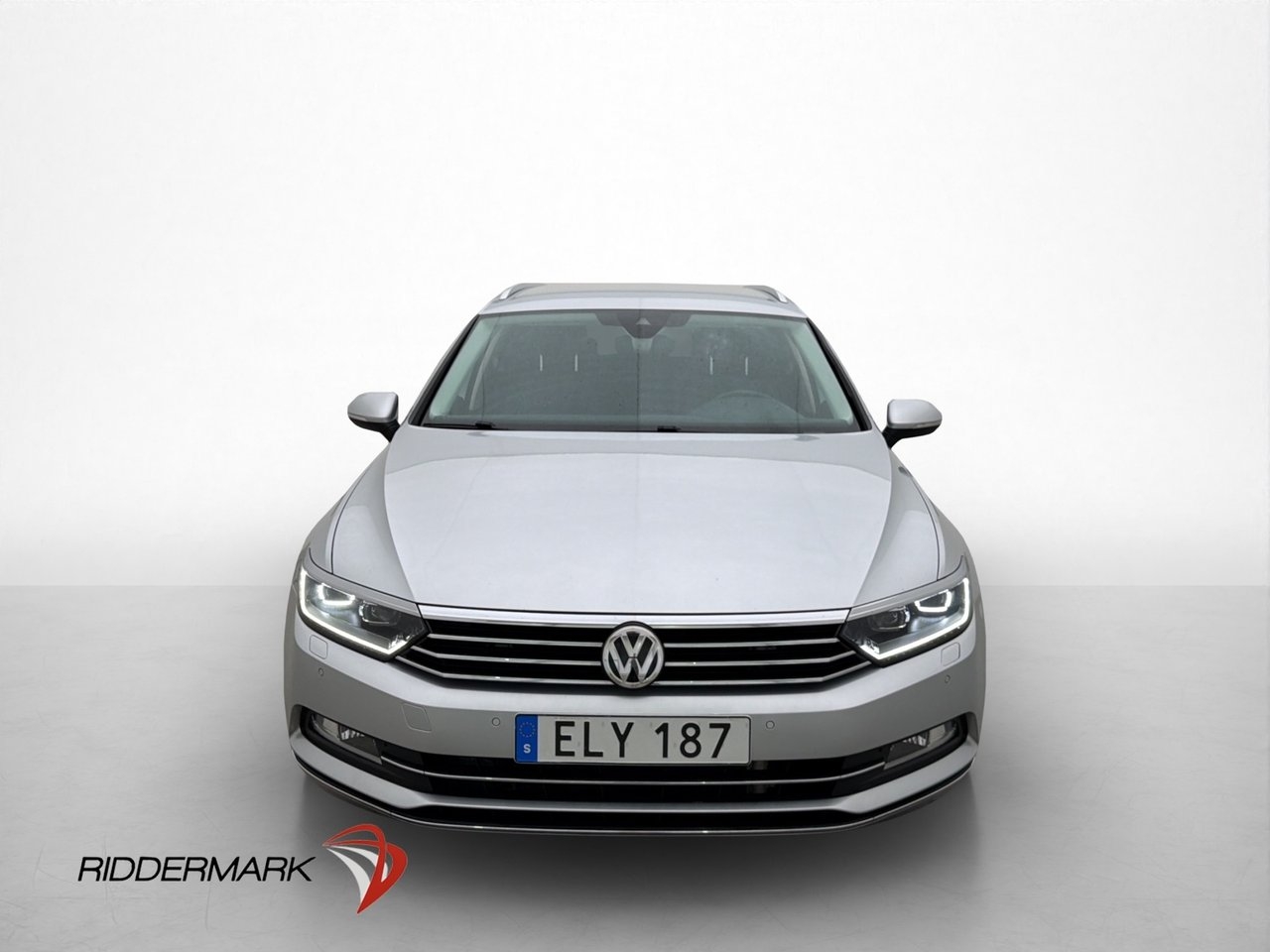 Volkswagen Passat 2015, kuva 2/10