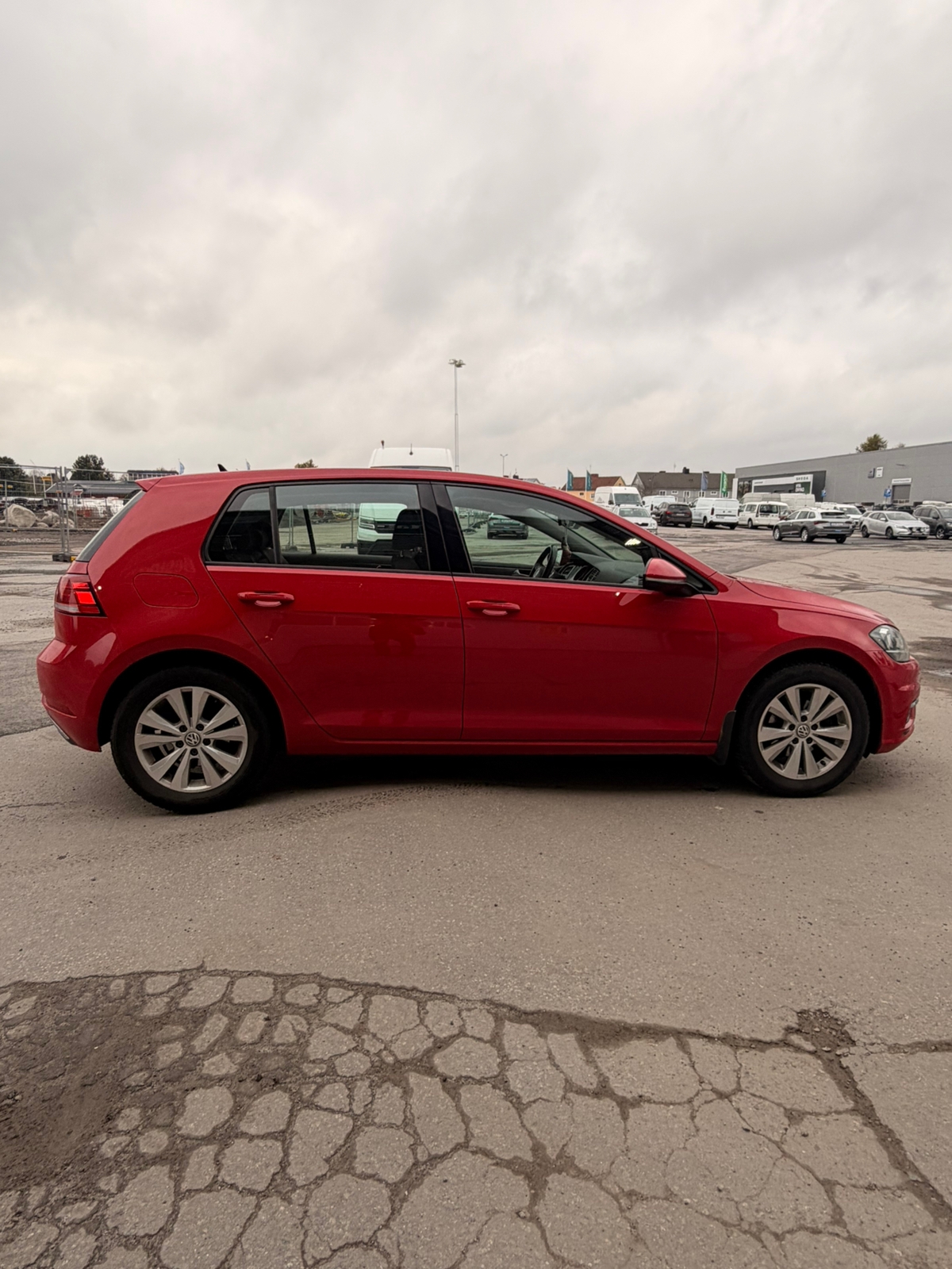 Volkswagen Golf 2018, photo 5/9