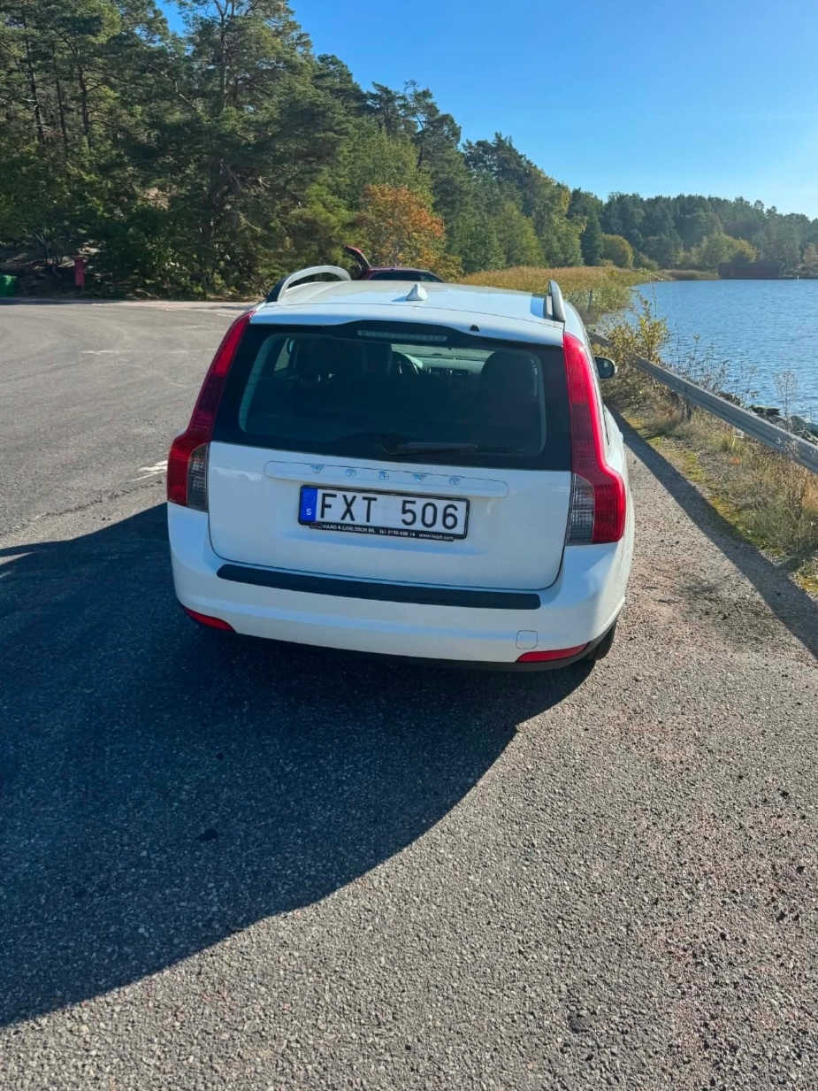 Volvo V50 1.8F Manuell 2009, kuva 2/4