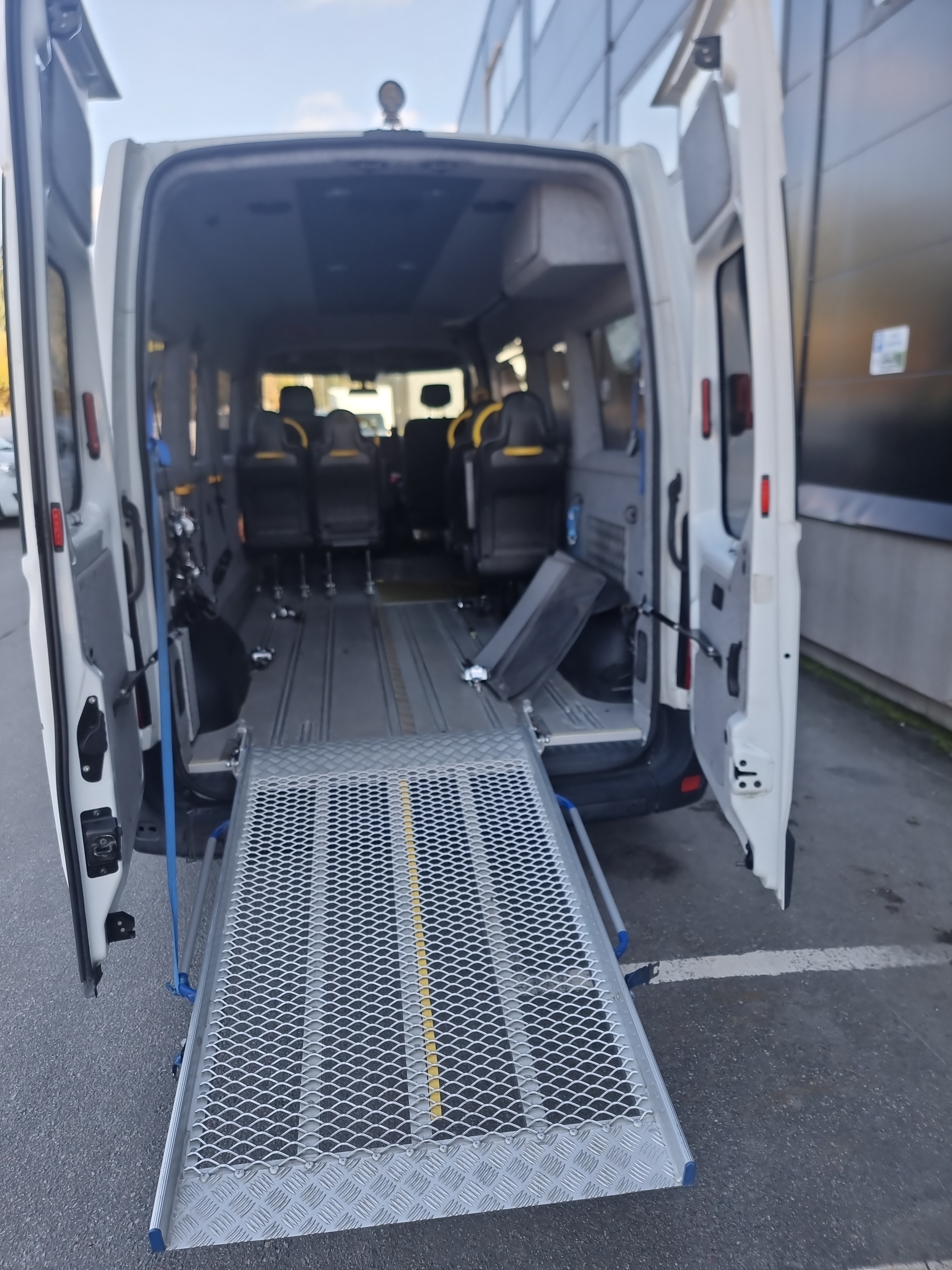 Opel Movano Van 3.5t 2.3 CDTI Manuell 2017, kuva 6/8