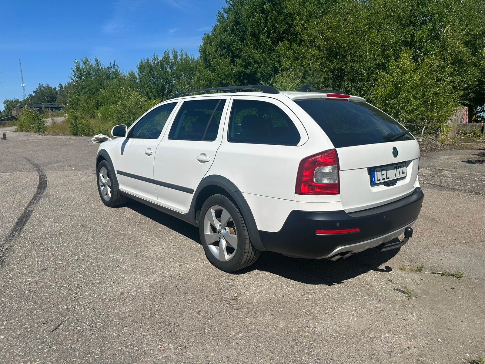 Skoda Octavia 2012, bild 4/8
