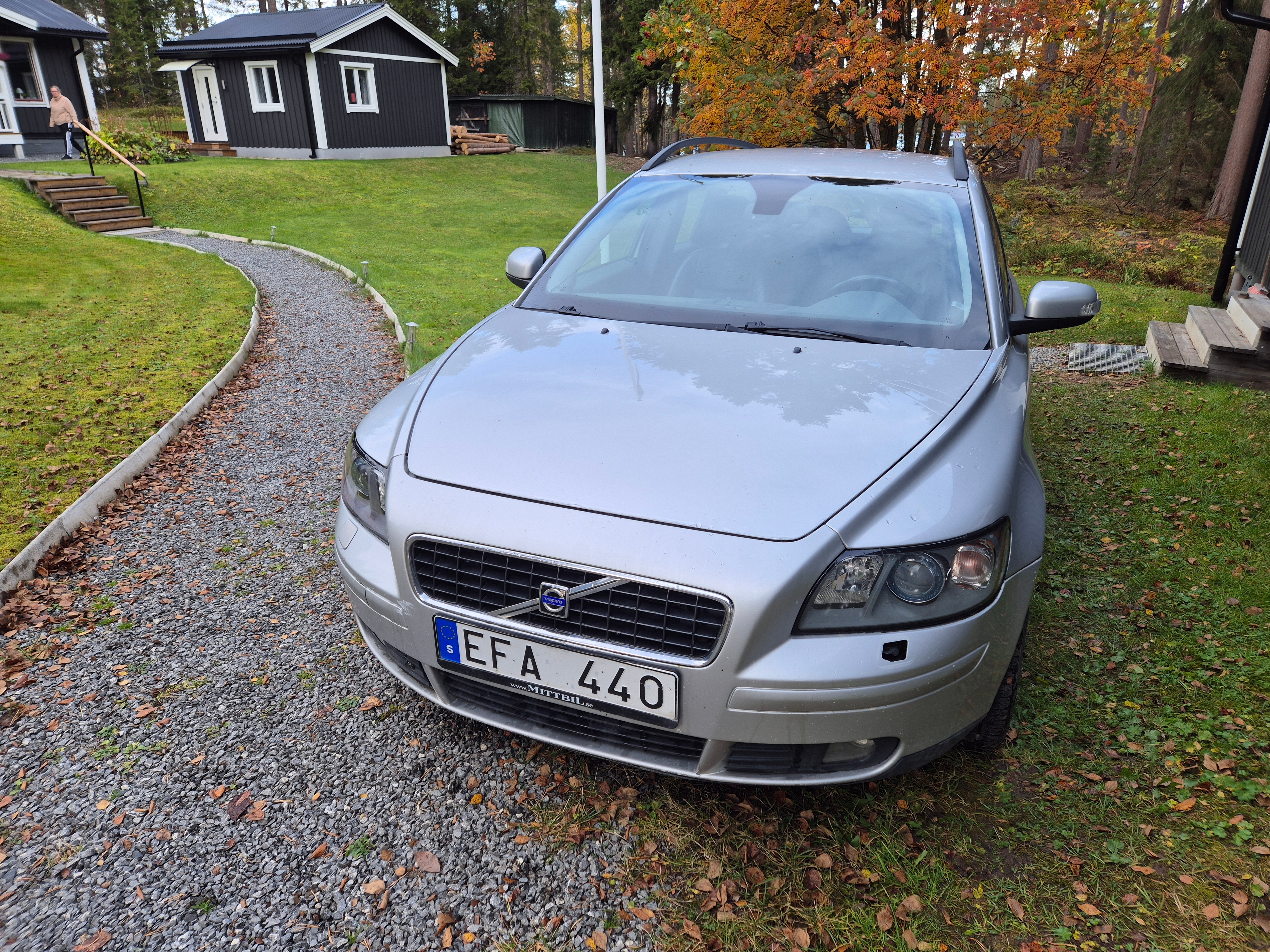 Volvo V50 2.4i Geartronic 2007, photo 2/5
