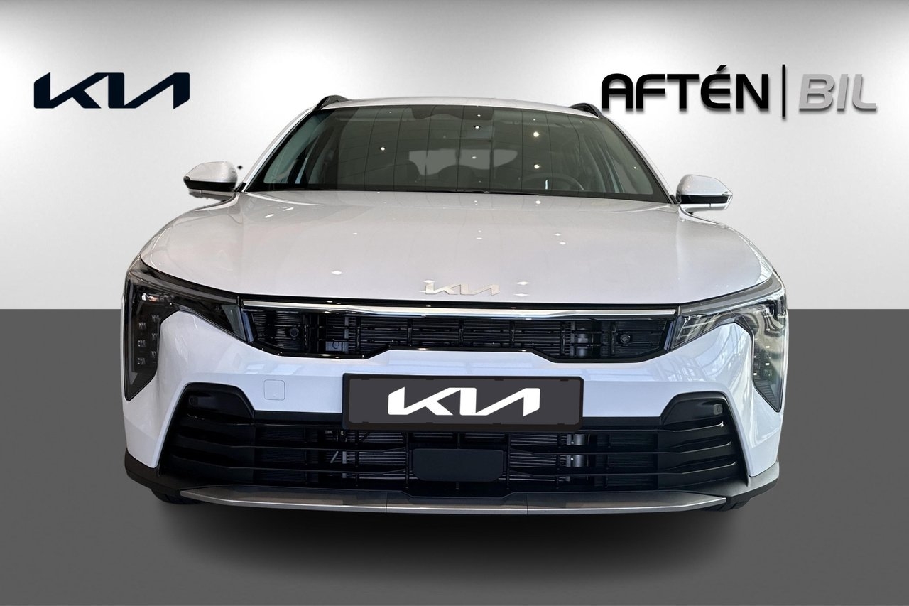 Kia K4 2026, bild 3/10