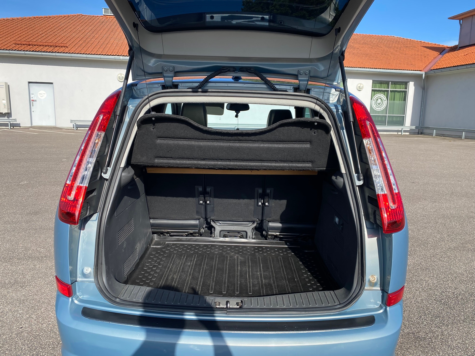 Ford C-Max 1.8 Flexifuel Manuell 2008, bild 4/10