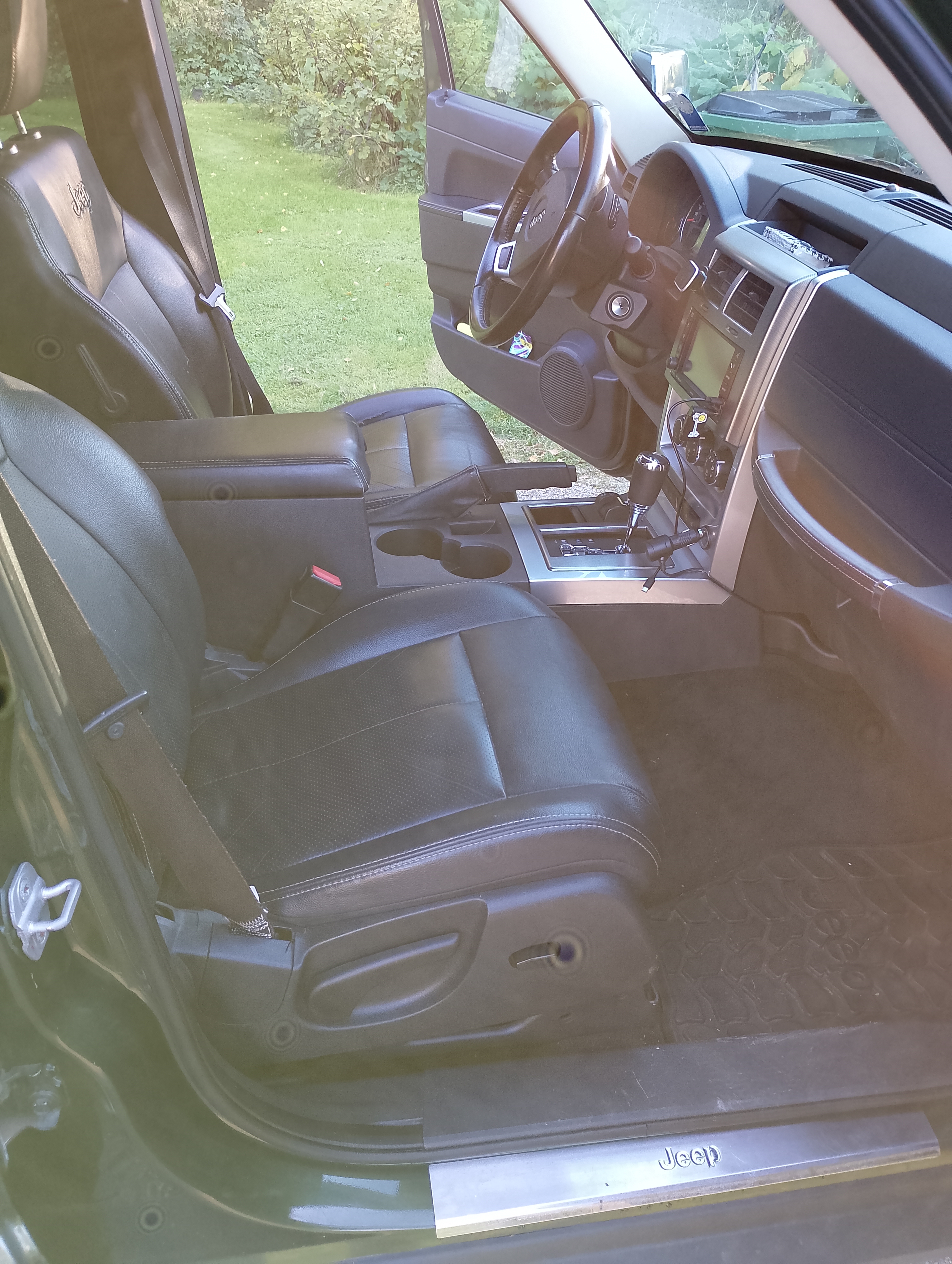 Jeep Cherokee 2.8 CRD 4WD Automatisk 2009, bild 5/8
