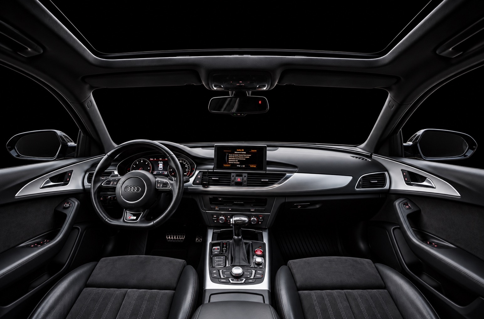 Audi A6 Avant 2.0 TDI DPF Multitronic 2013, bild 6/7