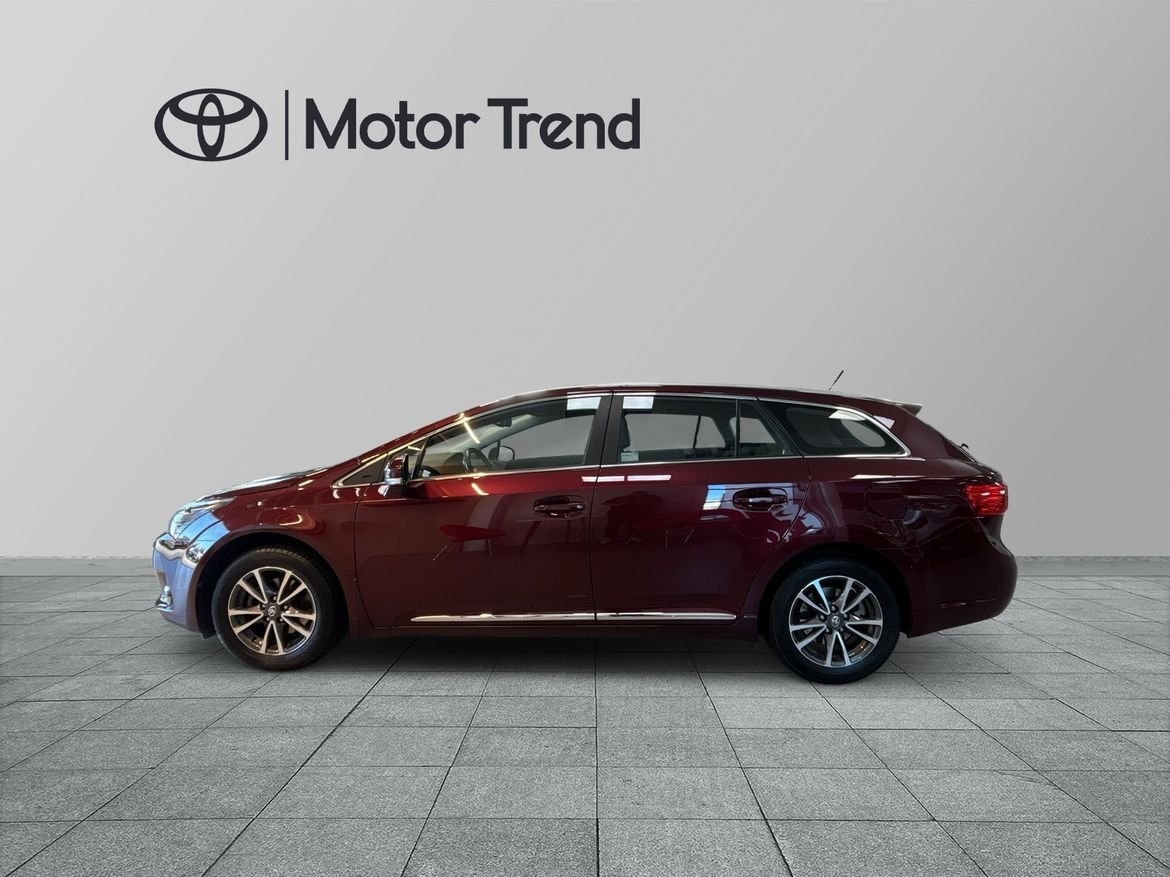 Toyota Avensis 1.8 KOMBI BUSINESS B1 2013, photo 3/10