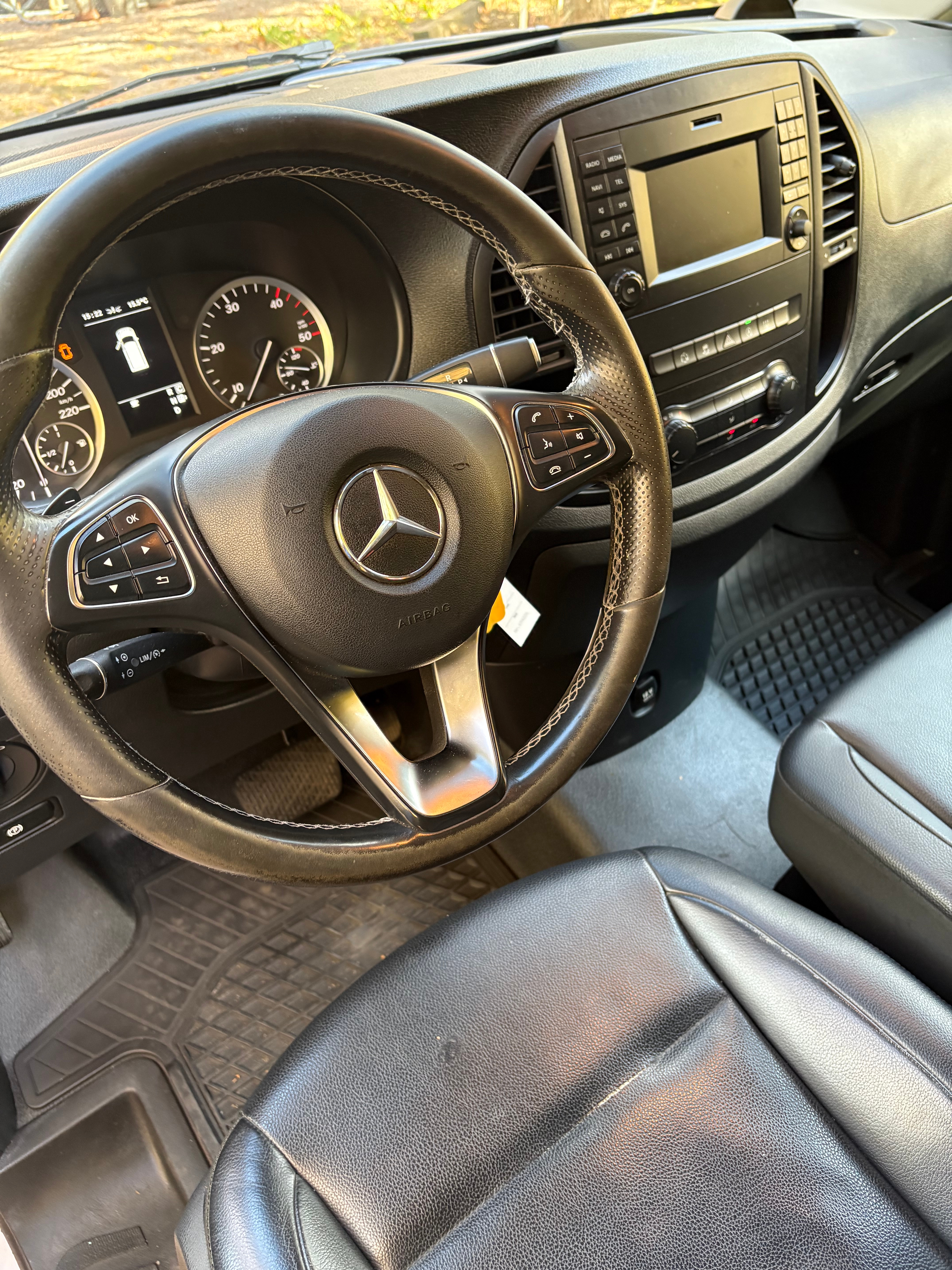 Mercedes-Benz Vito 2018, bild 6/7