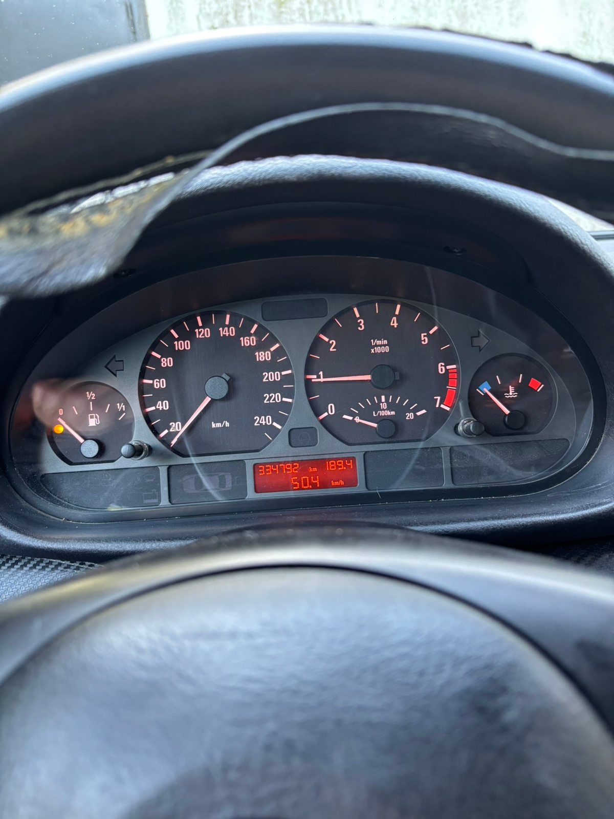 BMW 320 i Touring Manuell 2002, bild 6/10