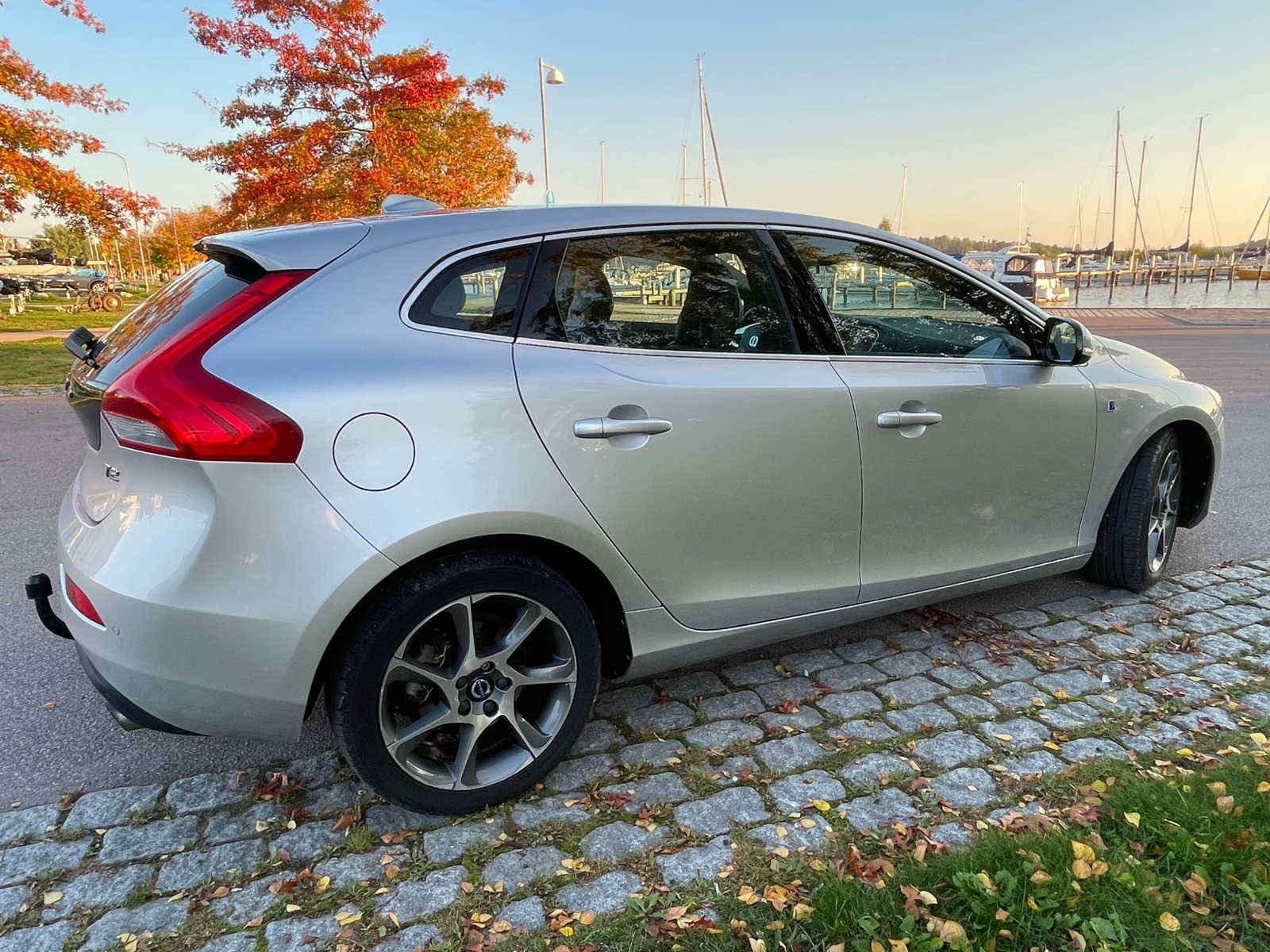Volvo V40 2015, kuva 4/10