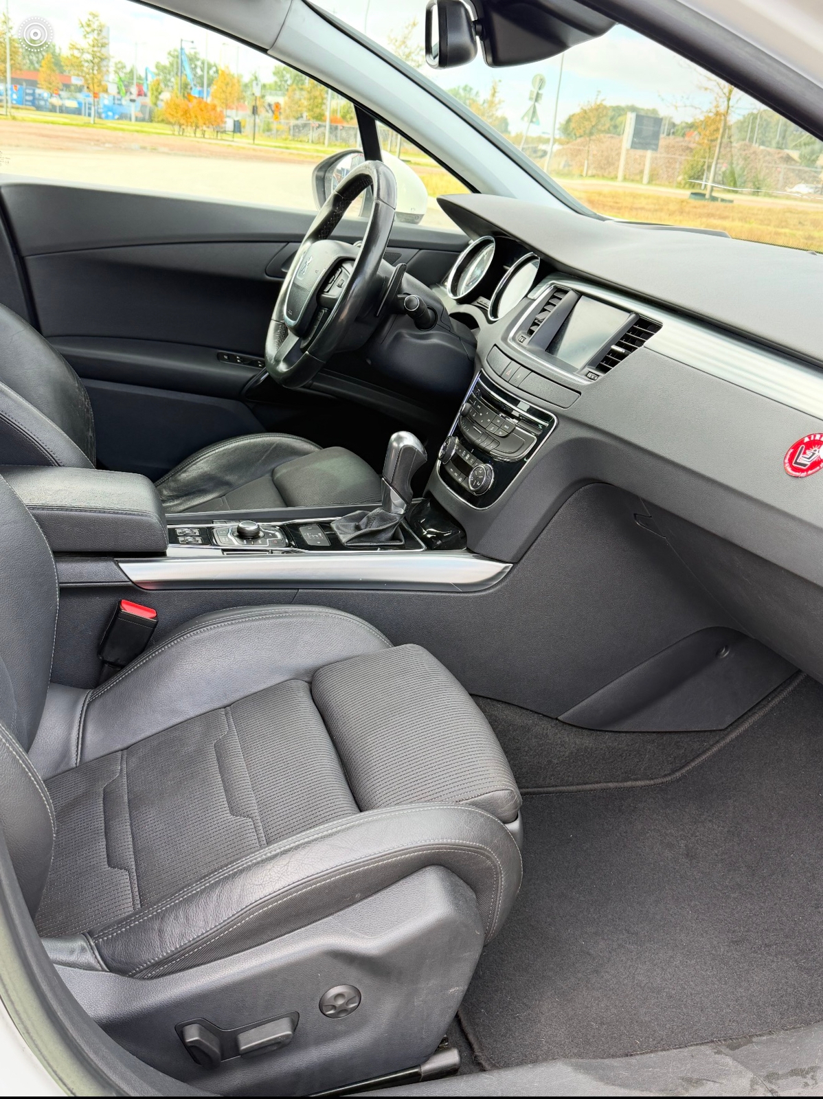 Peugeot 508 2011, bild 6/7