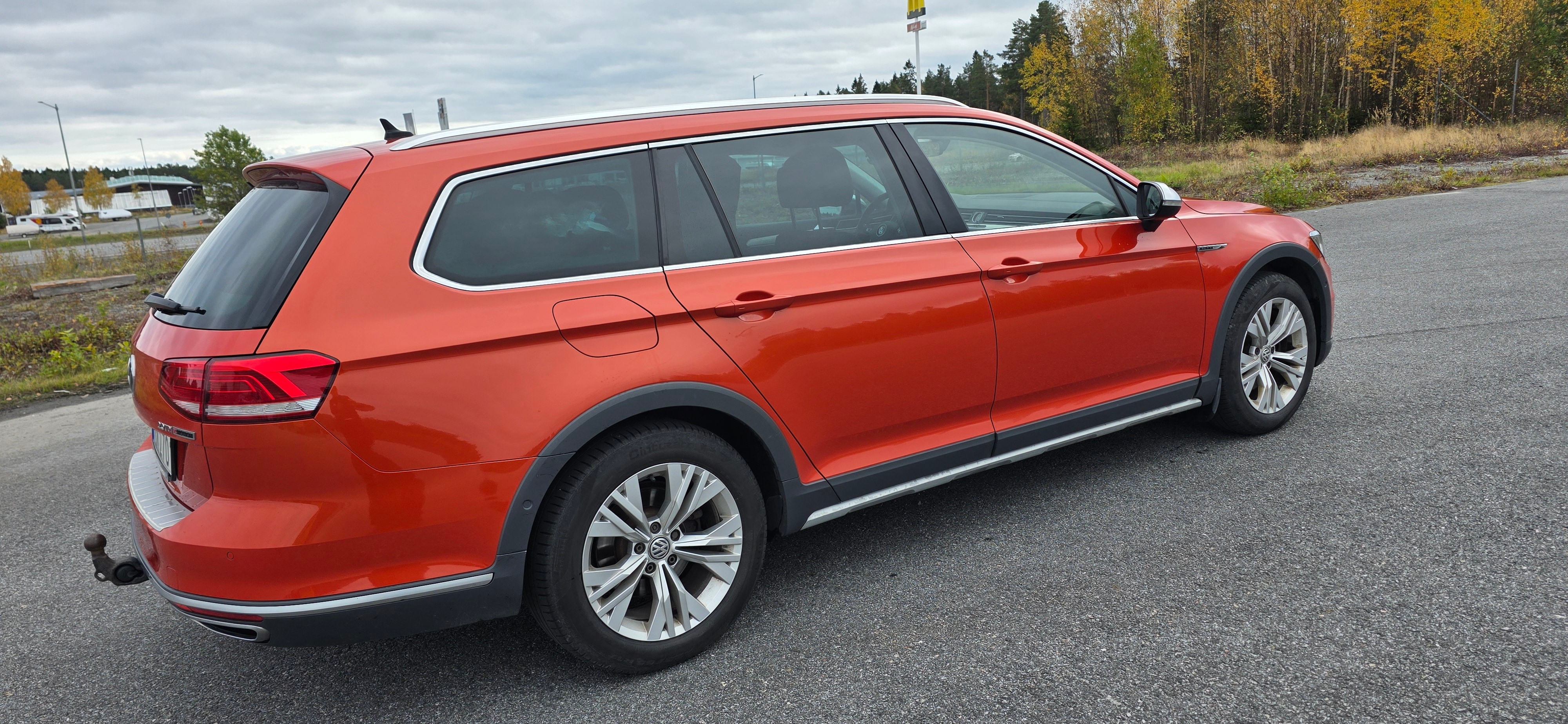Volkswagen Passat 2017, photo 4/6