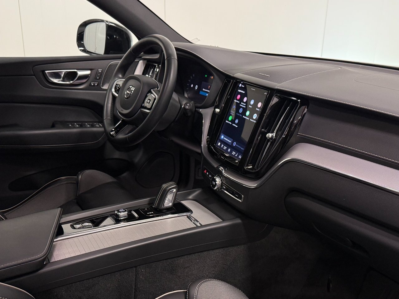 Volvo XC60 2022, bild 7/10