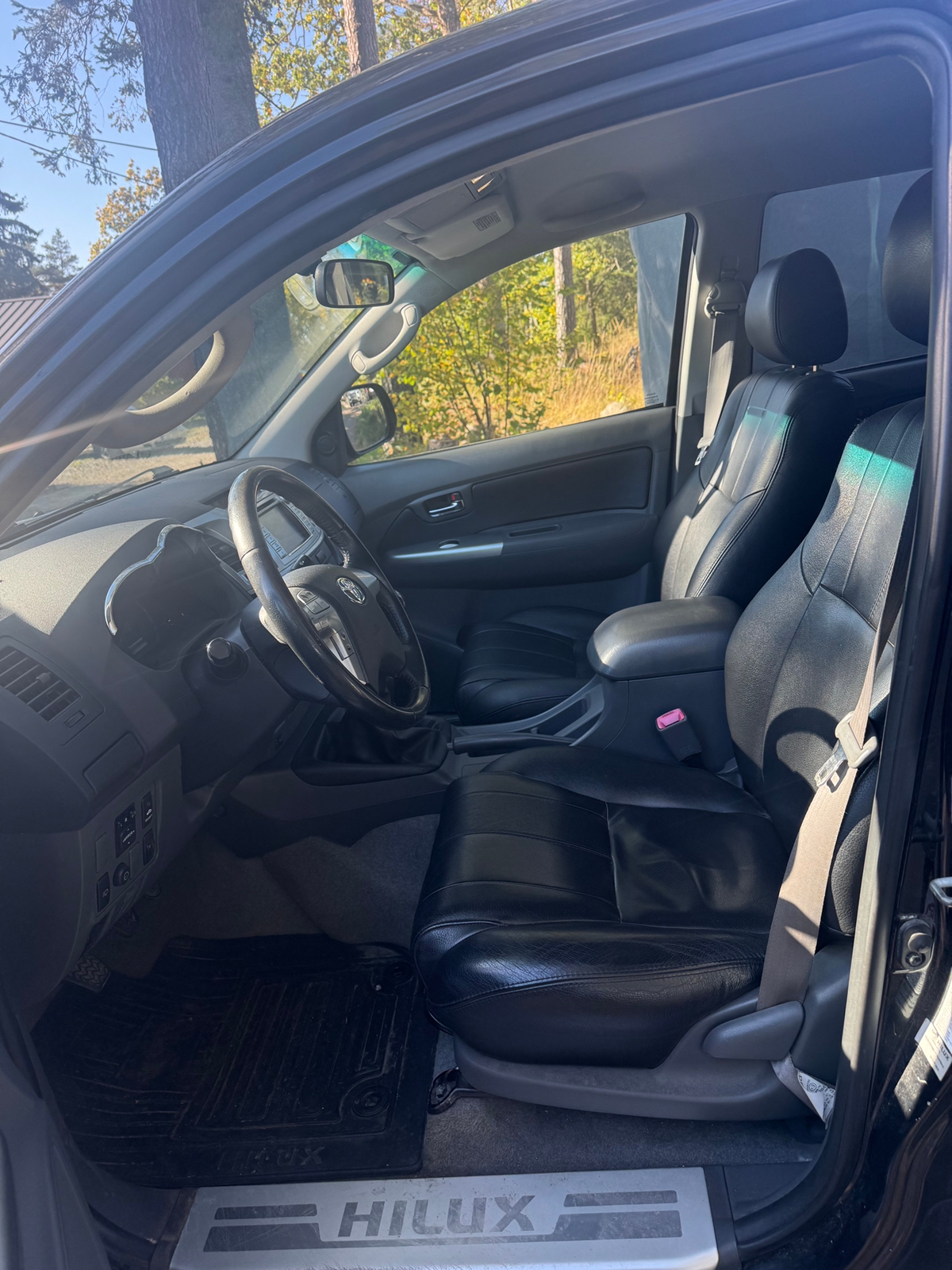 Toyota HiLux 2013, bild 7/10