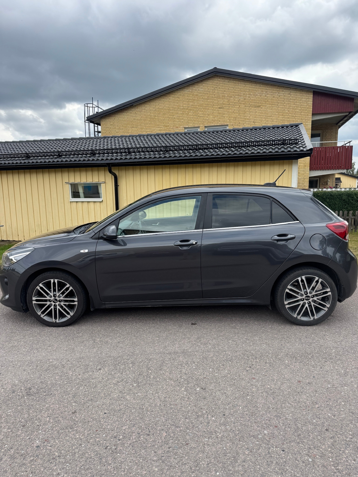 Kia Rio 1.2 CVVT Manuell 2017, bild 3/9