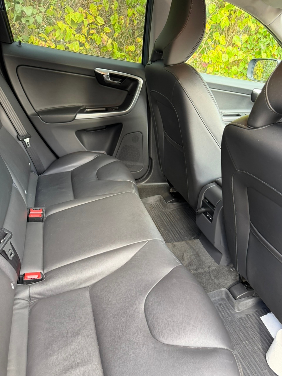 Volvo XC60 D4 AWD Geartronic 2017, bild 4/6