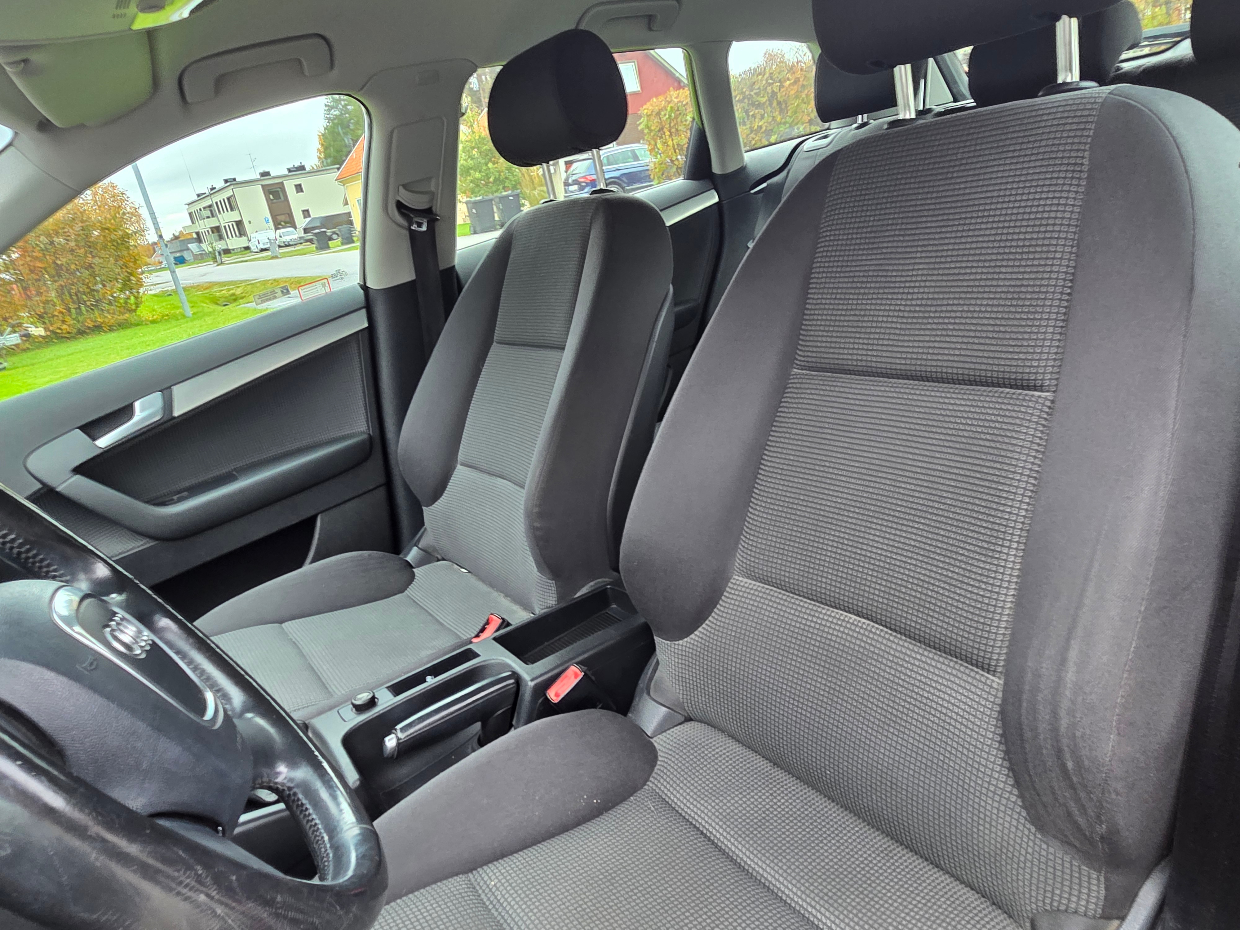 Audi A3 Sportback 1.6 FSI 16v Manuell 2005, bild 6/10