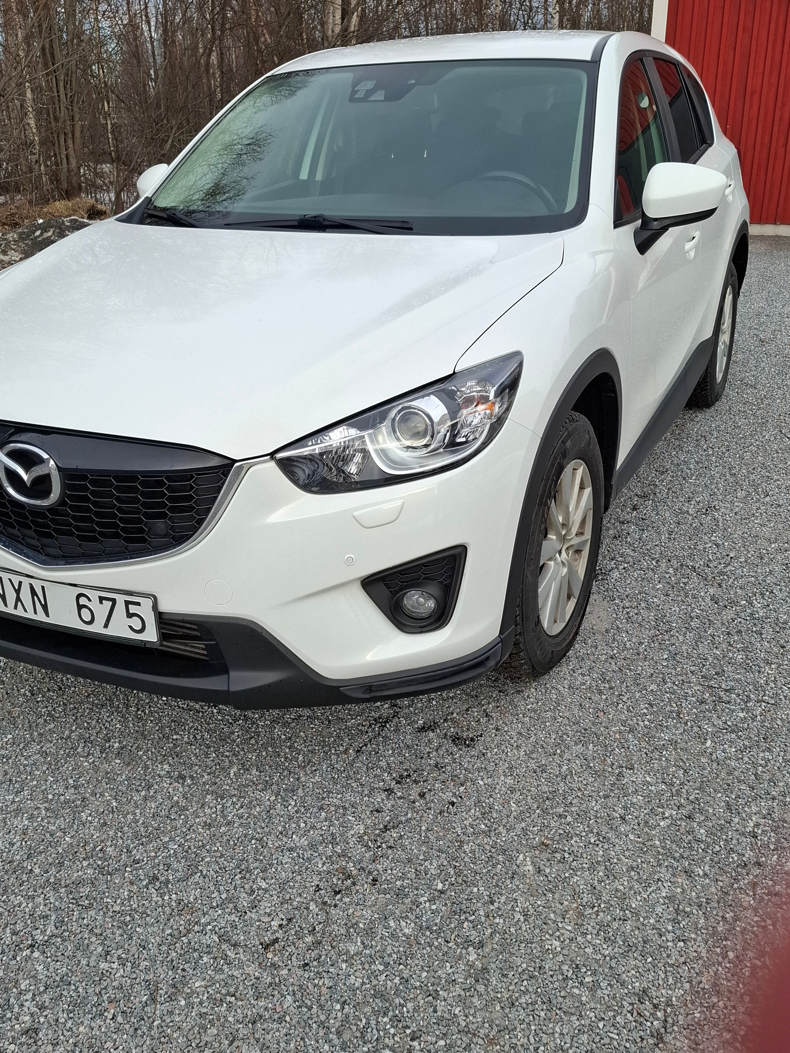 Mazda CX-5 2.2 SKYACTIV-D AWD Automatisk 2013, bild 3/6
