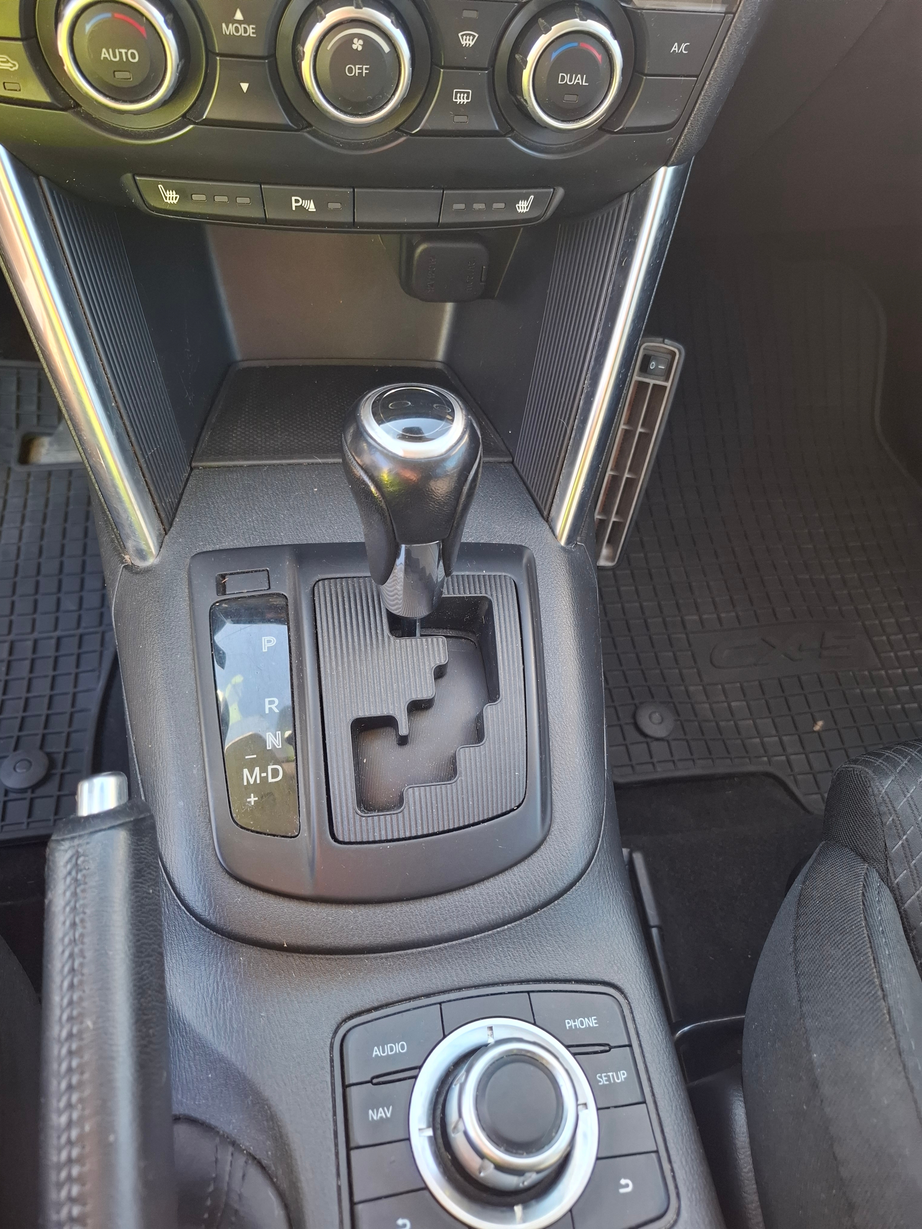 Mazda CX-5 2.2 SKYACTIV-D AWD Automatisk 2013, bild 5/6
