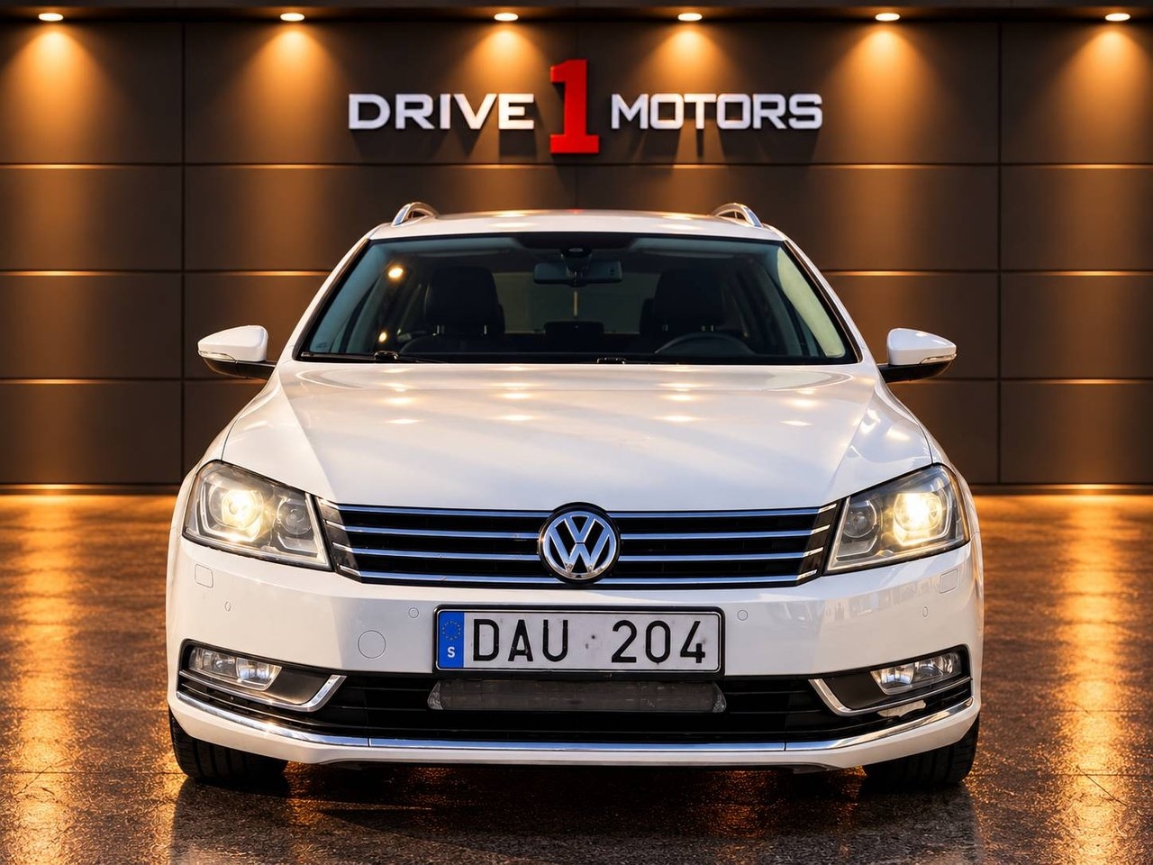 Volkswagen Passat 2012, bild 2/10