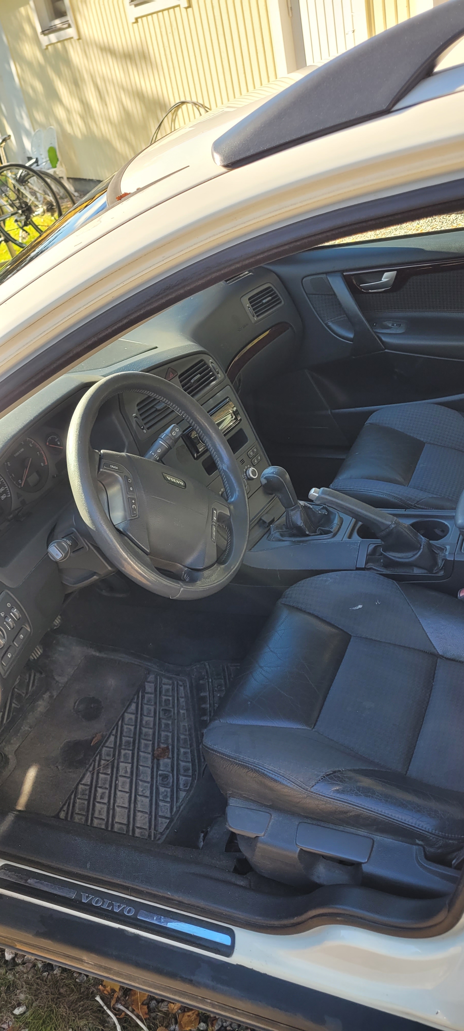 Volvo V70 2.4 Manuell 2002, kuva 3/3