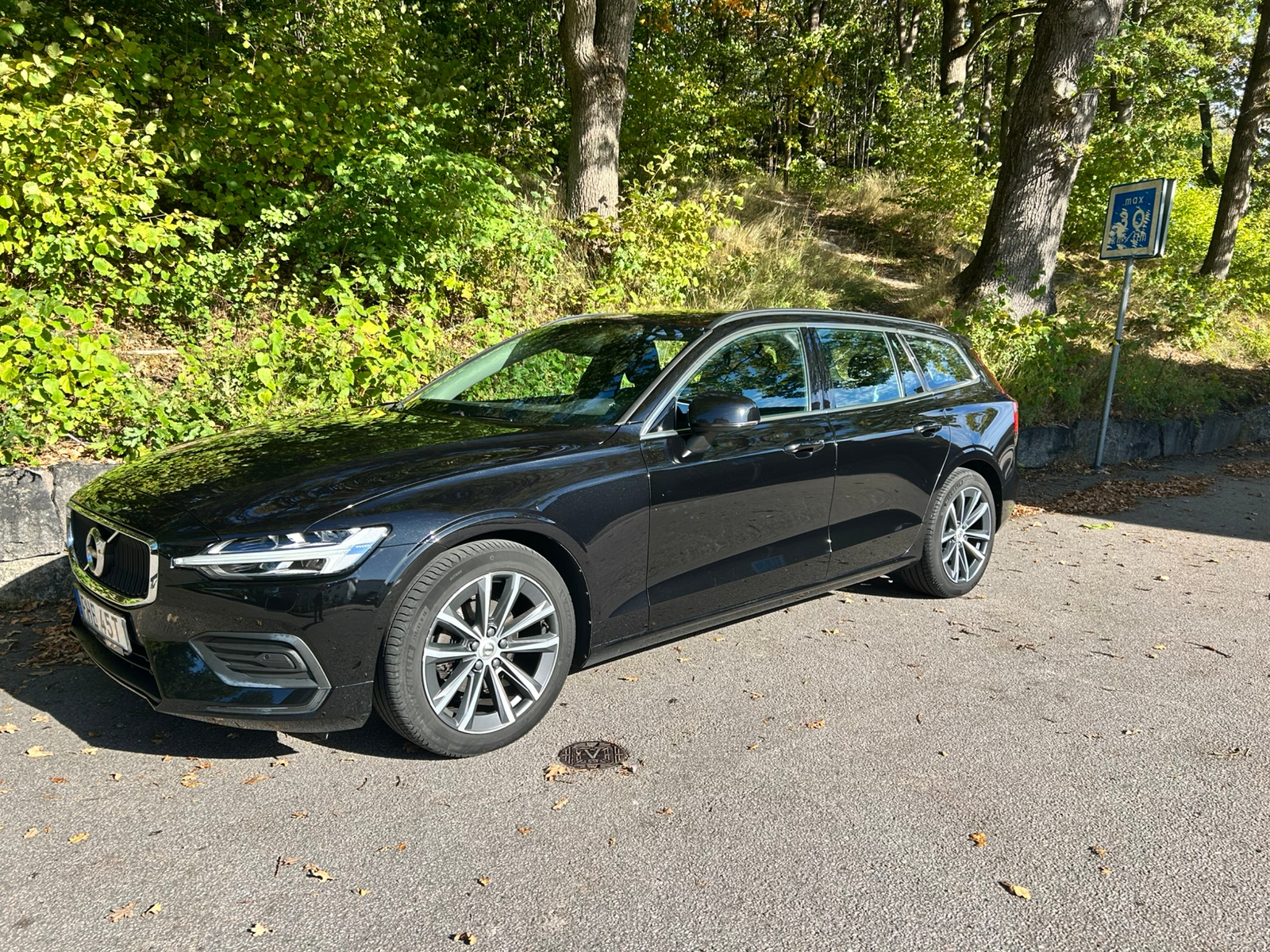 Volvo V60 B4 DCT 2022, bild 3/6