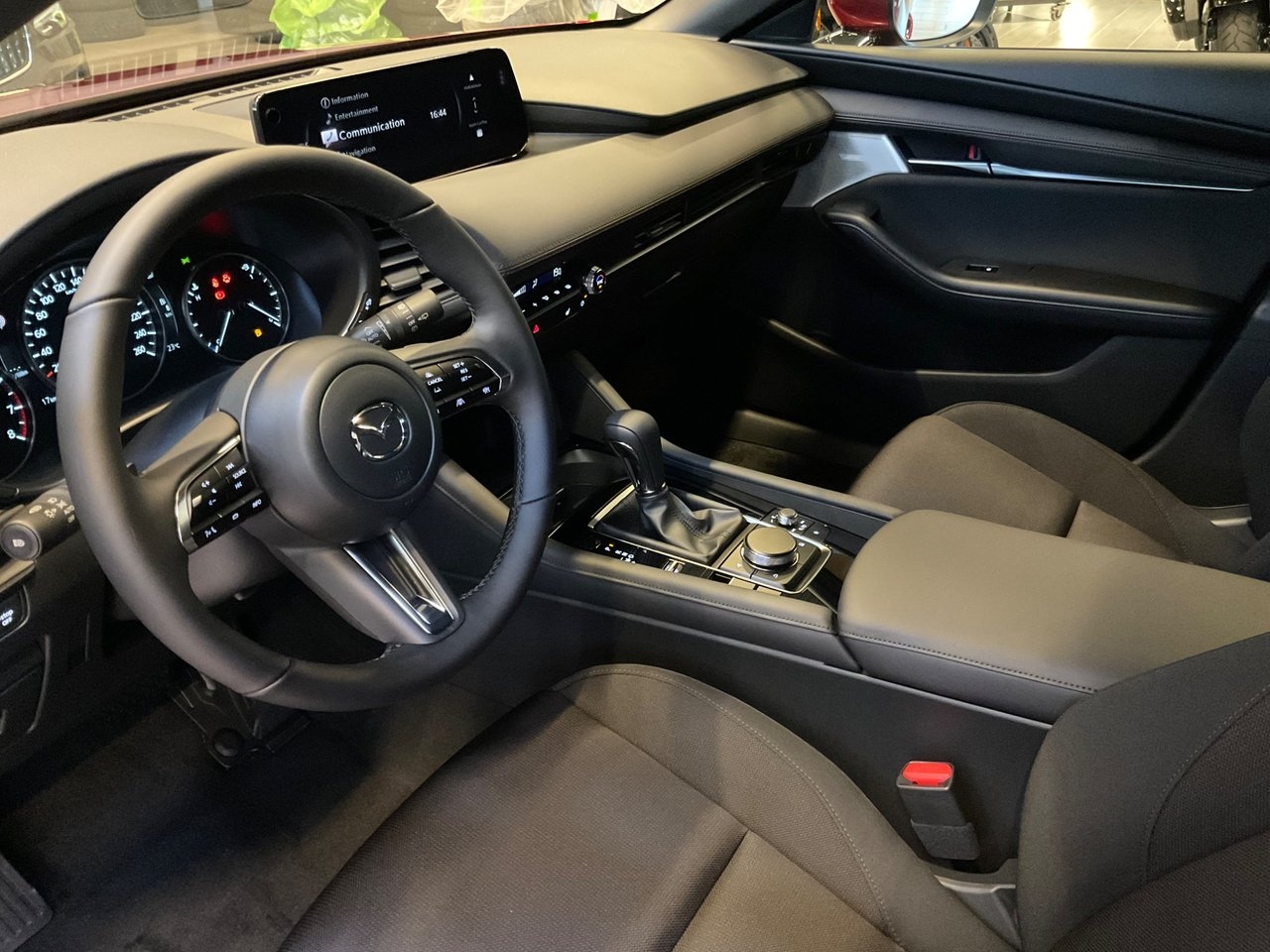 Mazda 3 2026, bild 7/10