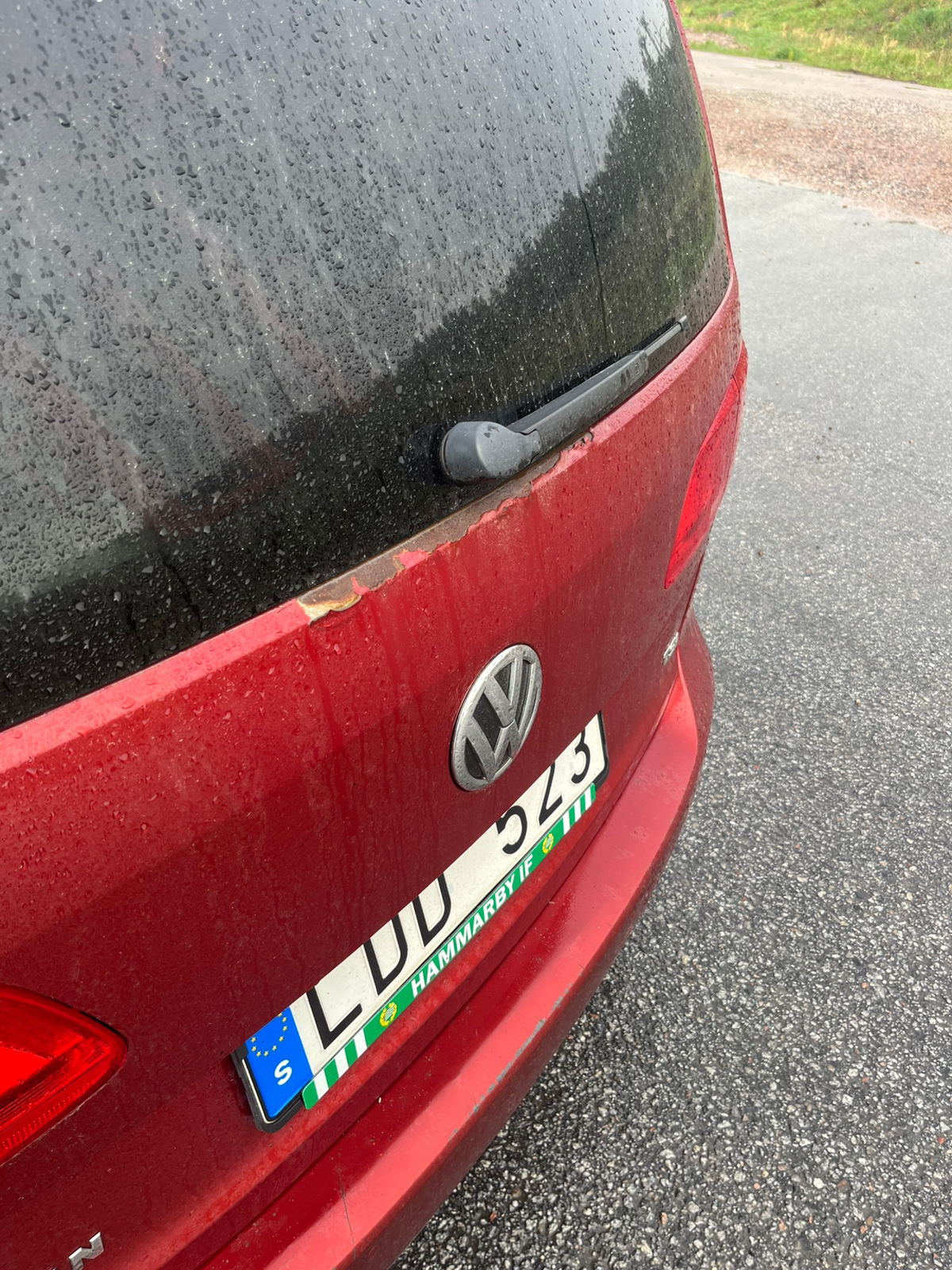Volkswagen Touran 2011, photo 7/8